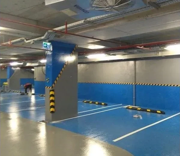 AVM kapalı otoparkı (3 kat)